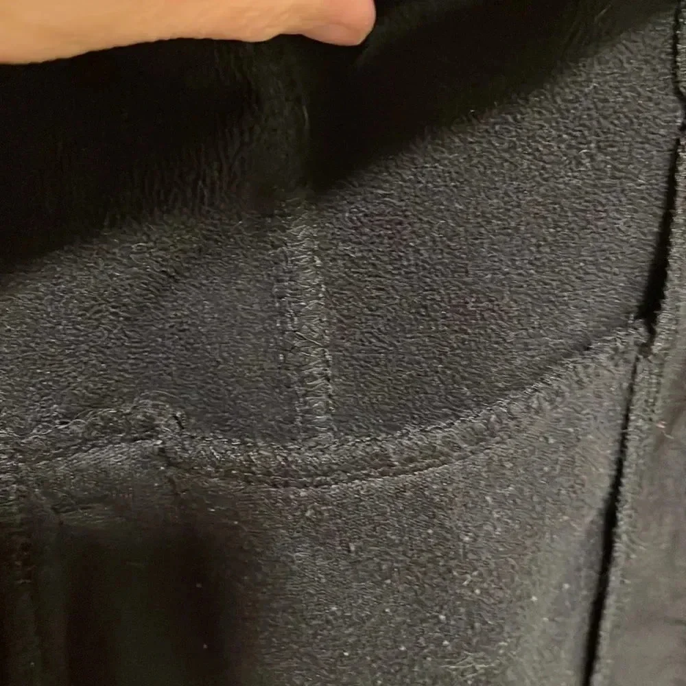 Mondetta woman’s black jacket